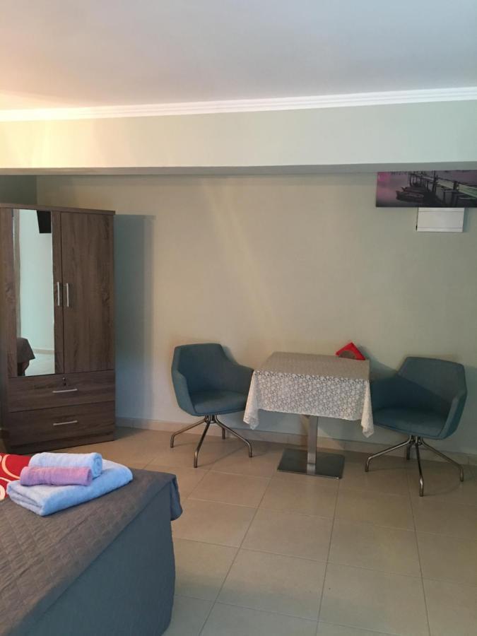 Livadia Studio Paphos Buitenkant foto